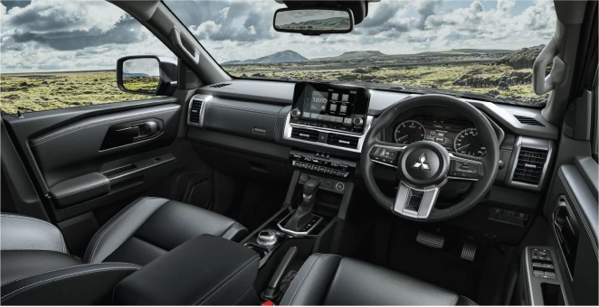 Fitur Interior Baru Serba Hitam Sporty